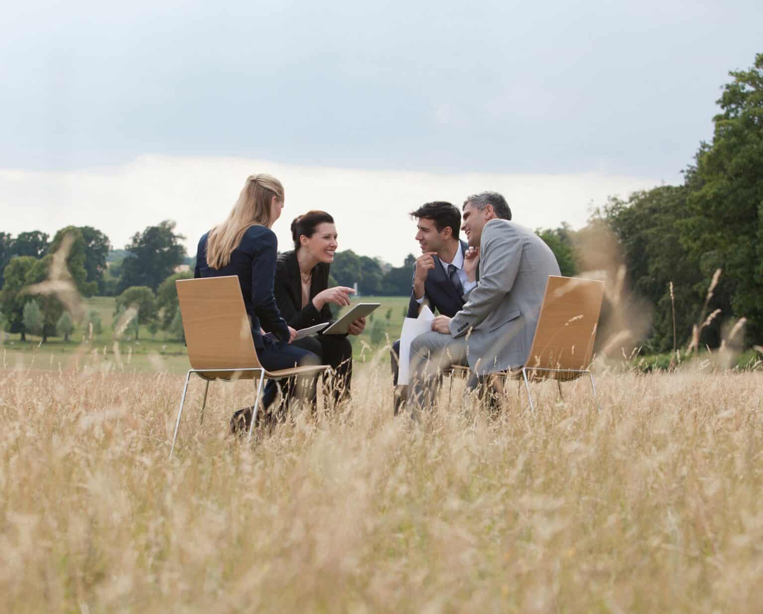 Le coaching d'équipe permet d'accompagner les équipes à réinventer leur mode de fonctionnement en optimisant le potentiel des individus et la synergie de l'équipe.